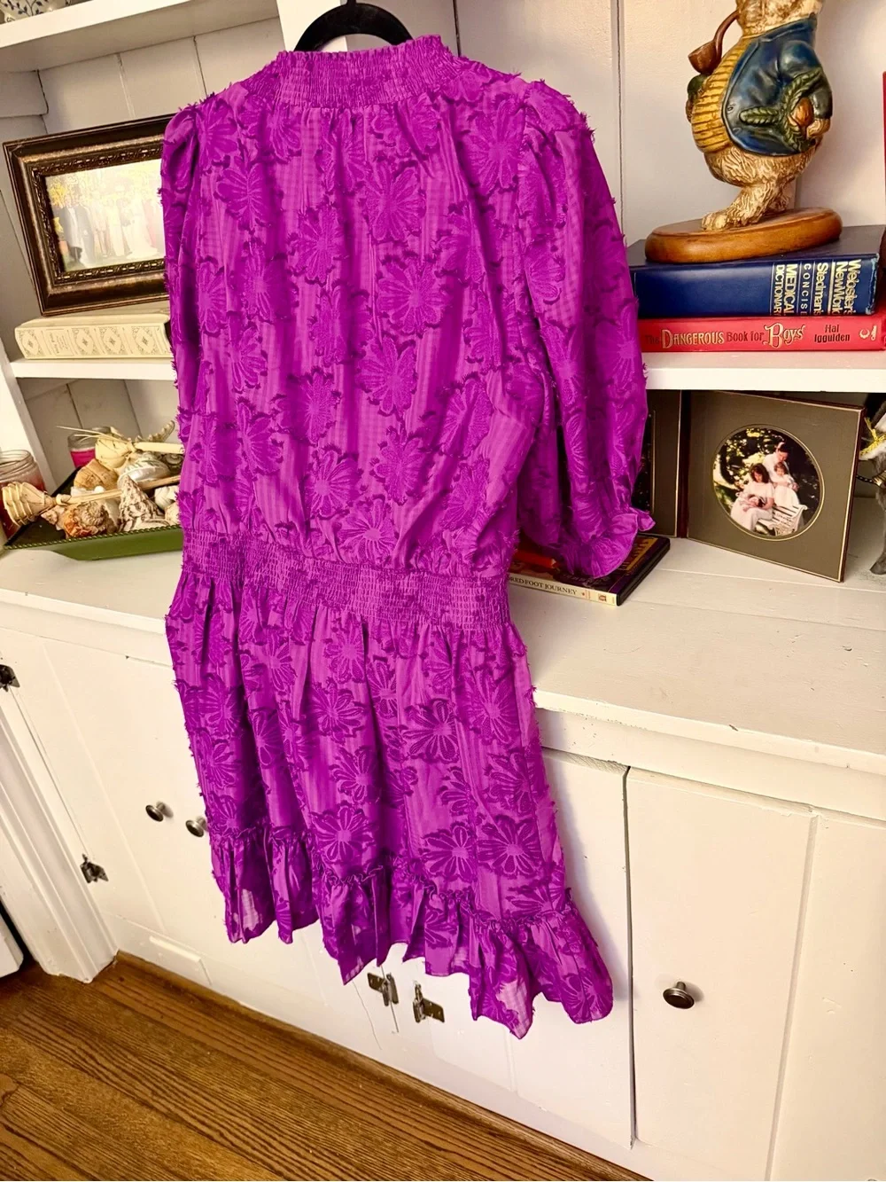 Abbey-Glass chiffon vibrant purple dress with sunflower  motif NWT!  Never worn! - Picture 9 of 12